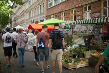 Impressionen des Boheim & Tam Tam Straßenfestes in Leipzig auf der Karl-Heine-Straße.