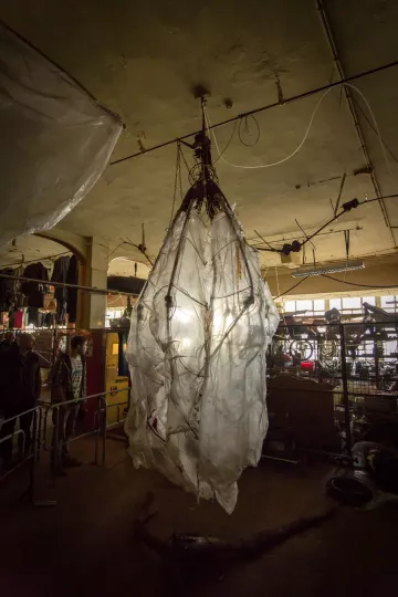 Fragile Konstruktionen sind ebenfalls im Bimbotown in Plagwitz zu finden.