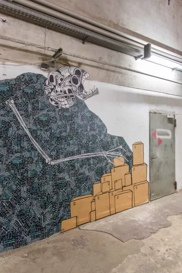 Kunst an den Wänden der Werkstatt von Thomas Siemon in der Baumwollspinnerei Leipzig