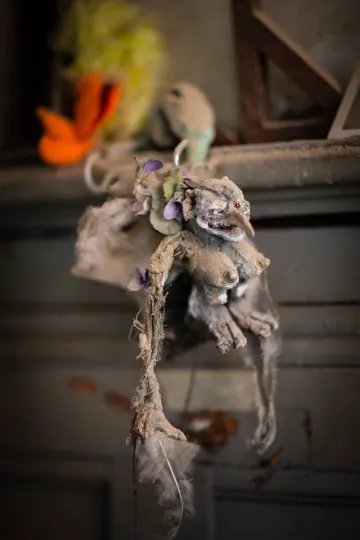 Detailansicht einer Figur in der Werkstatt von Michael Vogel in Leipzig.